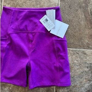 Beyond Yoga Powerbeyond Strive Biker Short